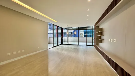 Apartamento com 4 Quartos para alugar, 391m² no Centro, Juiz de Fora