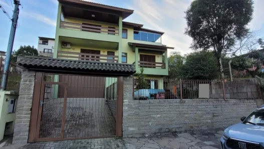 Casa com 3 Quartos à venda, 350m² no Panazzolo, Caxias do Sul