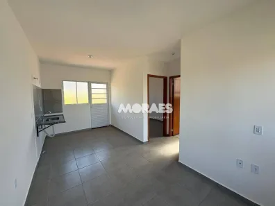 Casa com 2 Quartos para alugar, 44m² no Centro, Bauru