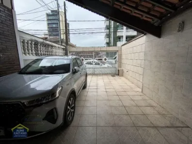 Casa com 2 Quartos à venda, 130m² no Guilhermina, Praia Grande
