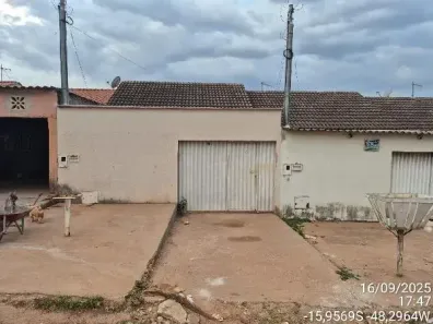 Casa com 2 Quartos à venda, 180m² no Parque Estrela Dalva XII, Santo Antônio do Descoberto