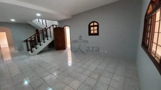 Sobrado com 3 Quartos à venda, 275m² no Bosque dos Eucaliptos, São José dos Campos