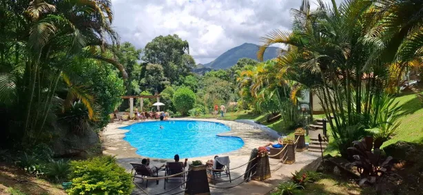 Apartamento com 2 Quartos para alugar, 65m² no Samambaia, Petrópolis