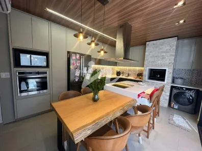 Casa com 3 Quartos à venda, 140m² no Bosque dos Buritis, Uberlândia
