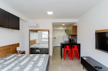 Apartamento com 1 Quarto para alugar, 27m² no Partenon, Porto Alegre
