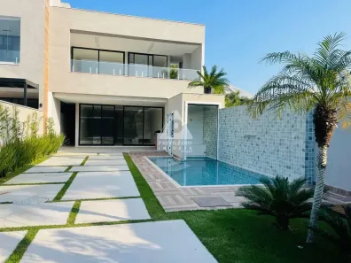 Casa de Condomínio com 4 Quartos à venda, 350m² no Barra da Tijuca, Rio de Janeiro