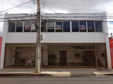 Prédio Comercial com 3 Quartos à venda, 287m² no Centro, Uberlândia