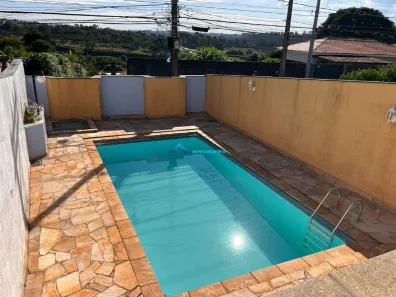 Casa com 4 Quartos para alugar, 215m² no Jardim Tarumã, Jundiaí