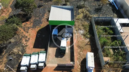 Galpão/Depósito/Armazém à venda, 180m² no Garavelo Sul, Hidrolândia