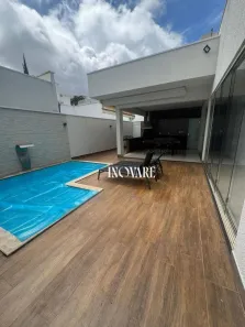 Casa de Condomínio com 3 Quartos para alugar, 220m² no Gávea, Uberlândia