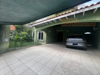 Sobrado com 4 Quartos à venda, 250m² no Jardim Monte Alegre, Taboão da Serra