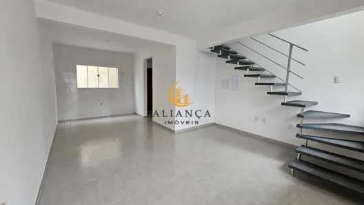 Sobrado com 2 Quartos à venda, 72m² no Bela Vista, Palhoça