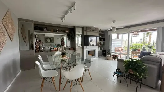 Casa de Condomínio com 4 Quartos à venda, 151m² no XANGRI-LÁ, Xangri-Lá