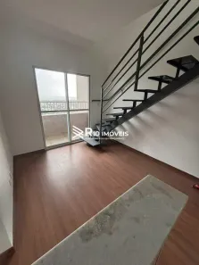 Cobertura com 2 Quartos para alugar, 110m² no Granada, Uberlândia