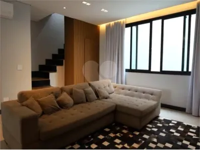 Sobrado com 3 Quartos à venda, 340m² no Interlagos, São Paulo