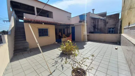 Casa com 3 Quartos para alugar, 200m² no Aribiri, Vila Velha