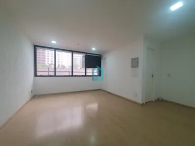 Sala Comercial para alugar, 28m² no Vila Olímpia, São Paulo