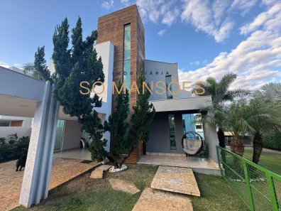 Casa de Condomínio com 3 Quartos à venda, 530m² no Rosa dos Ventos, Vespasiano
