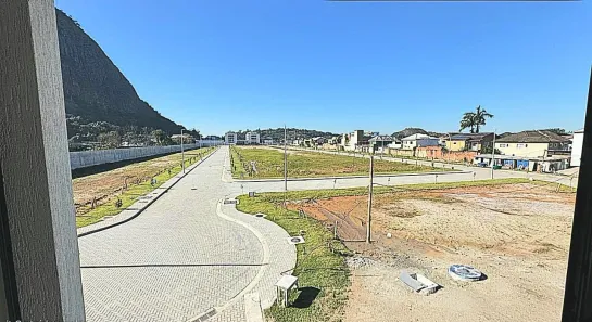 Lote/Terreno com 1 Quarto à venda, 180m² no Vargem Pequena, Rio de Janeiro
