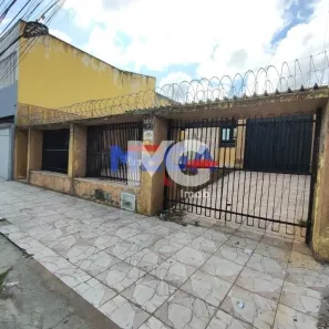 Casa com 3 Quartos à venda, 363m² no Amadeu Furtado, Fortaleza