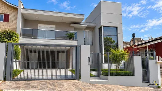 Casa com 3 Quartos à venda, 253m² no Vinhedos, Caxias do Sul