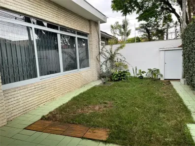 Casa com 3 Quartos à venda, 219m² no Indianópolis, São Paulo