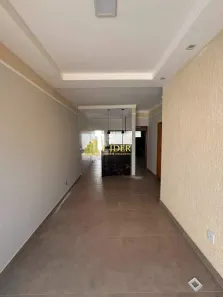 Casa com 2 Quartos à venda, 56m² no Jardim Canaã, Uberlândia