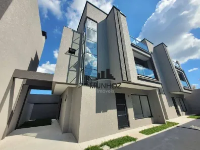 Sobrado com 3 Quartos à venda, 128m² no Capão Raso, Curitiba