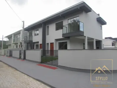 Casa com 3 Quartos à venda, 66m² no Forquilhas, São José