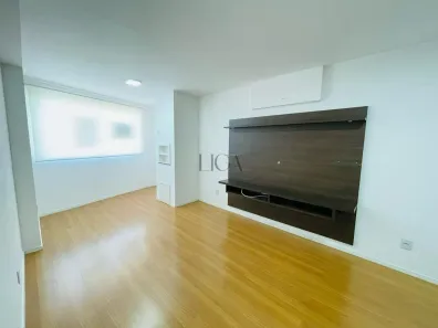 Apartamento com 2 Quartos à venda, 54m² no Independência, Porto Alegre