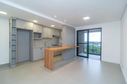 Apartamento com 2 Quartos para alugar, 68m² no Campina do Siqueira, Curitiba