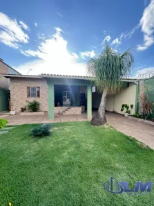Casa com 3 Quartos para alugar, 90m² no Santa Mônica, Guarapari