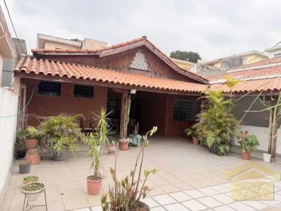 Casa com 2 Quartos à venda, 150m² no Jardim Aeroporto, São Paulo
