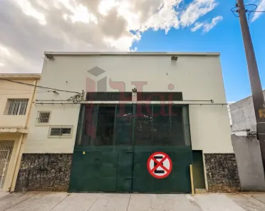 Galpão/Depósito/Armazém para venda ou aluguel, 678m² no Cambuci, São Paulo