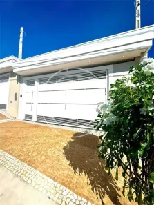 Casa com 3 Quartos à venda, 120m² no Centro, Marília