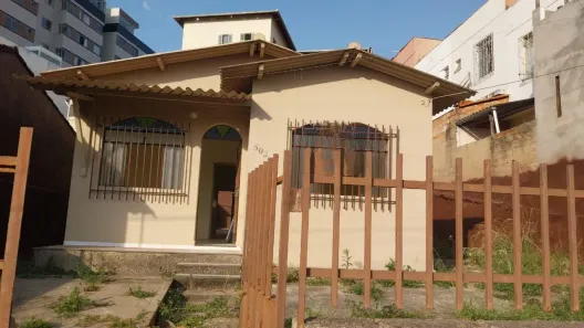 Casa com 2 Quartos à venda, 360m² no Diamante (Barreiro), Belo Horizonte