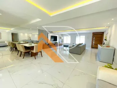 Casa com 5 Quartos à venda, 450m² no Camboinhas, Niterói