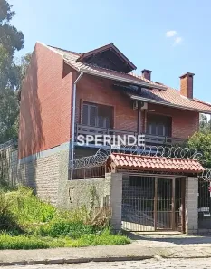 Casa com 3 Quartos para alugar, 244m² no Desvio Rizzo, Caxias do Sul