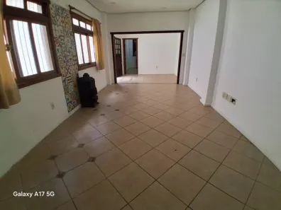 Apartamento com 4 Quartos à venda, 150m² no Azenha, Porto Alegre