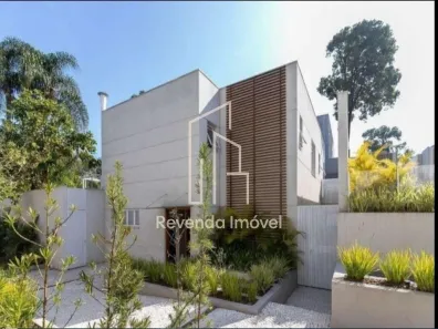 Casa de Condomínio com 3 Quartos para alugar, 600m² no Chácara Santo Antônio (Zona Sul), São Paulo