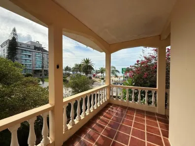 Casa com 3 Quartos à venda, 281m² no Canasvieiras, Florianópolis