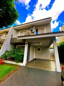 Casa de Condomínio com 3 Quartos à venda, 144m² no Parque das Laranjeiras, Maringá