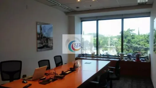 Sala Comercial para alugar, 150m² no Vila Nova Conceição, São Paulo