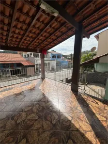 Casa com 3 Quartos à venda, 112m² no Siderópolis, Volta Redonda