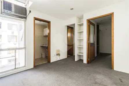 Sala Comercial à venda, 89m² no Petrópolis, Porto Alegre