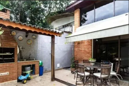 Casa com 4 Quartos à venda, 450m² no Vila Madalena, São Paulo