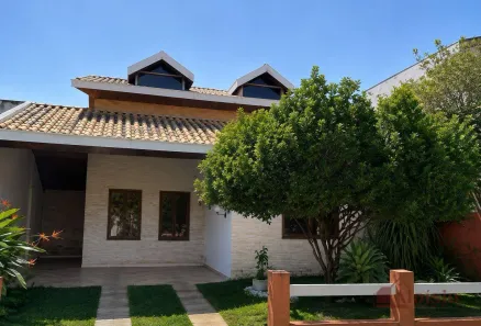 Casa de Condomínio com 3 Quartos para alugar, 460m² no Vila das Jabuticabeiras, Taubaté