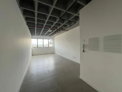Sala Comercial para alugar, 36m² no João Paulo, Florianópolis