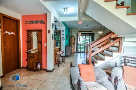 Casa de Condomínio com 2 Quartos à venda, 167m² no Guarujá, Porto Alegre