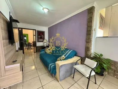 Casa com 2 Quartos à venda, 40m² no Jardim Caiçara, Cabo Frio